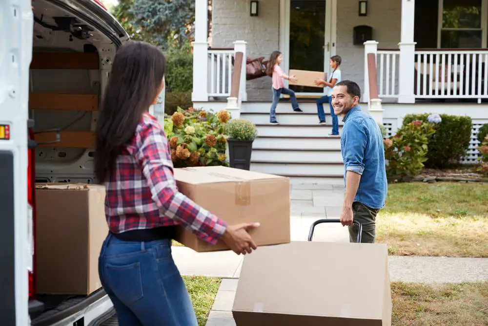 What To Do When Moving to Another State: 7 Tips